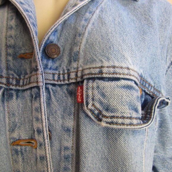 Vintage 90s Woman's Levis Longer Denim Jean Jacket Made in USA, SZ Medium - Picture 3 of 10